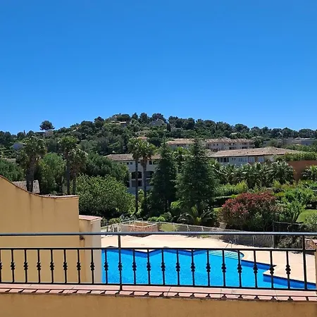 Apartamento Large Open-sky Terrace In A High-end Cavalaire-sur-Mer