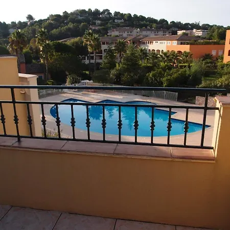 Large Open-sky Terrace In A High-end شقة *
